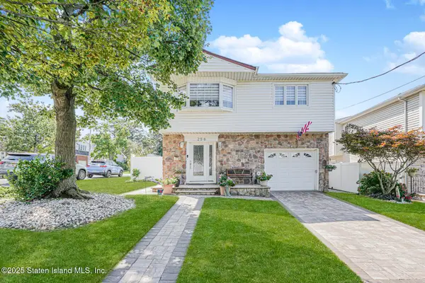 256 Thomas Street, Staten Island, NY 10306