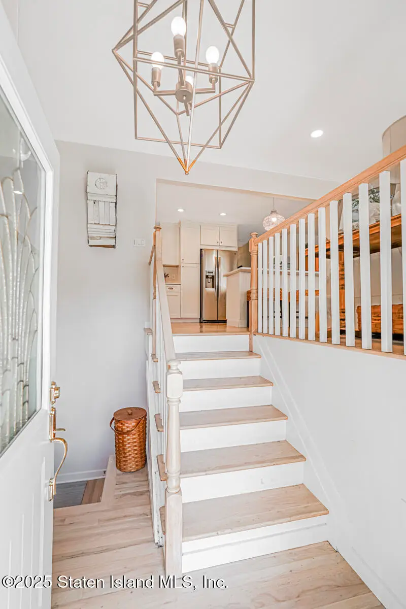 53 Ashland Avenue E, Staten Island, NY 10312 - Image #3