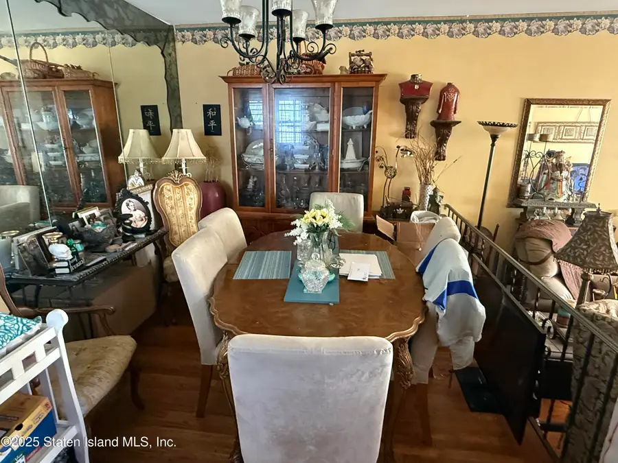 323 Maryland Avenue, Staten Island, NY 10305 - Image #3
