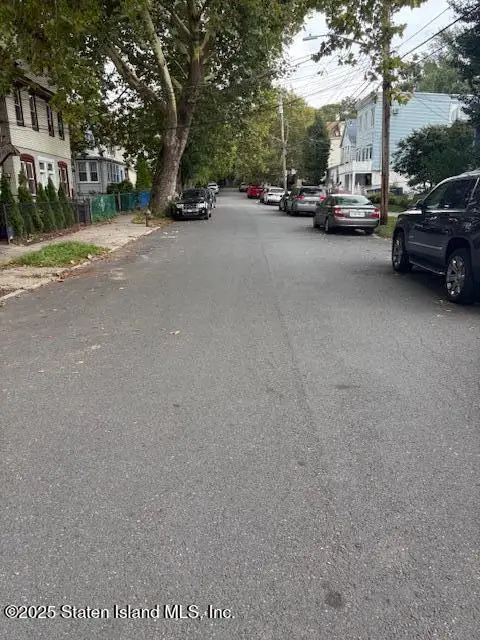177-179 W Buchanan Avenue, Staten Island, NY 10301 - Image #2