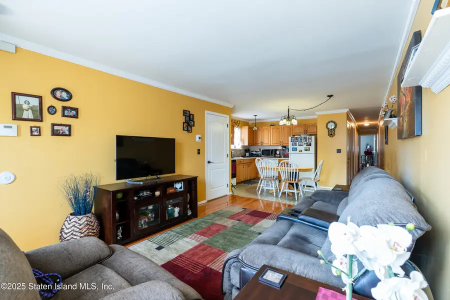 57 Sleepy Hollow Road, Staten Island, NY 10314 - Image #3