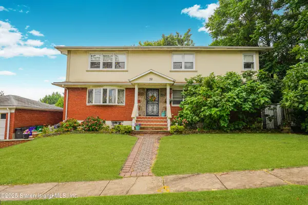 32 Hunton Street, Staten Island, NY 10304