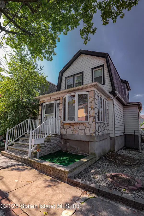 84 Sheridan Avenue, Staten Island, NY 10305