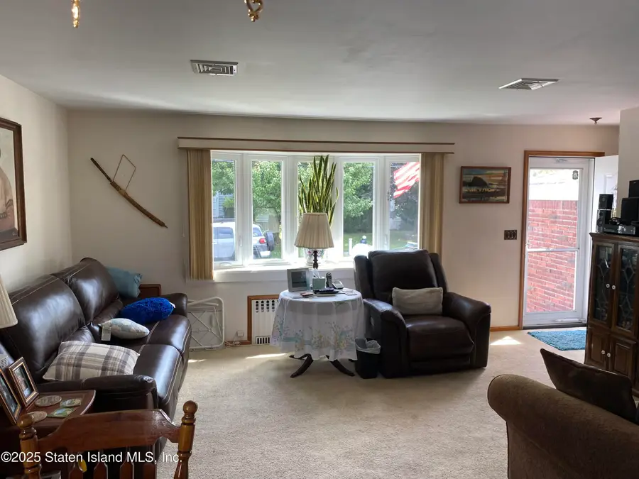 26 Iowa Place, Staten Island, NY 10314 - Image #3