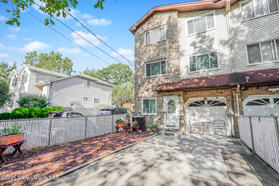 72 Eric Lane, Staten Island, NY 10308 - Image #2