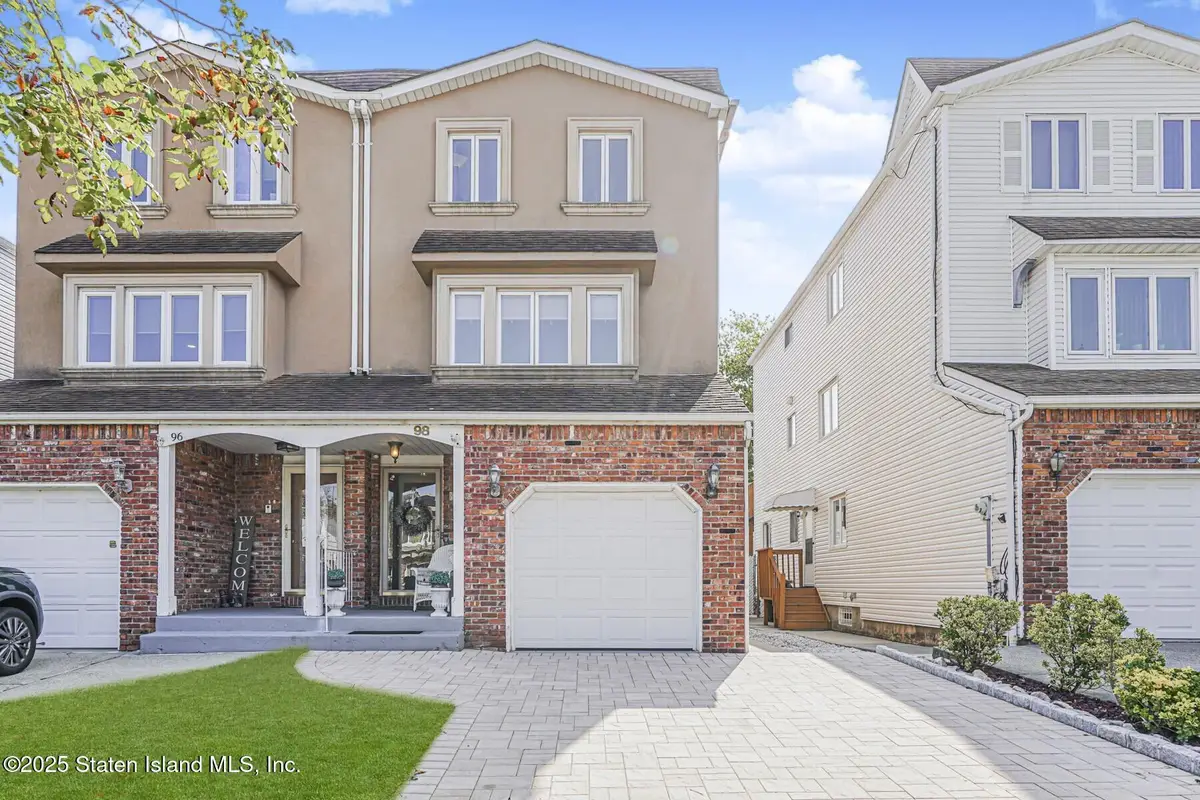 98 Cotter Avenue, Staten Island, NY 10306 - Image #1