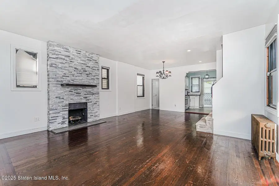 246 Dubois Avenue, Staten Island, NY 10310 - Image #3