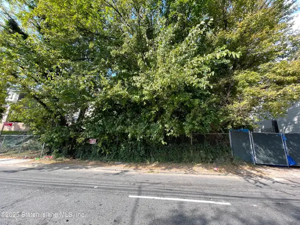 1040 Van Duzer Street, Staten Island, NY 10304