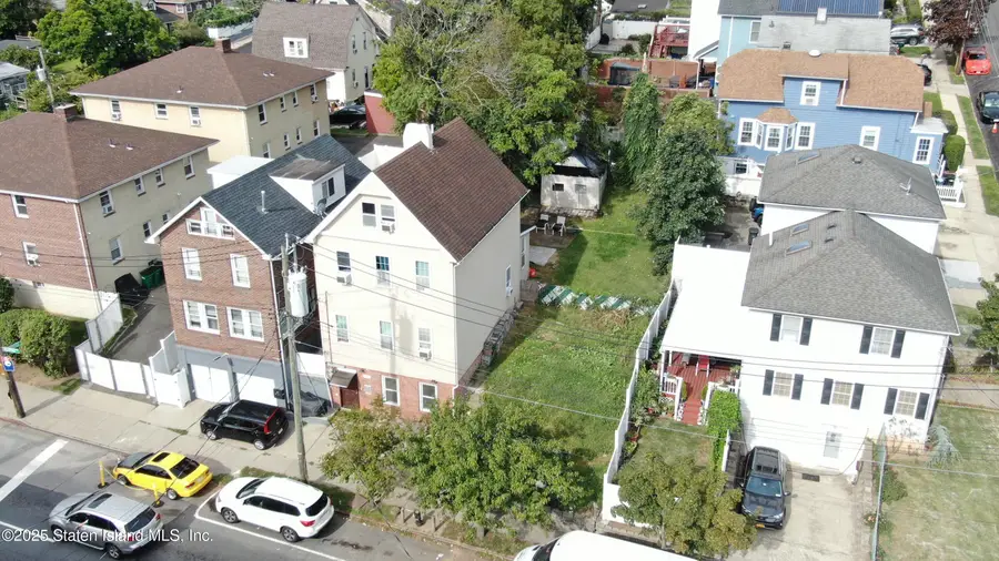 601 Richmond Road, Staten Island, NY 10304 - Image #3