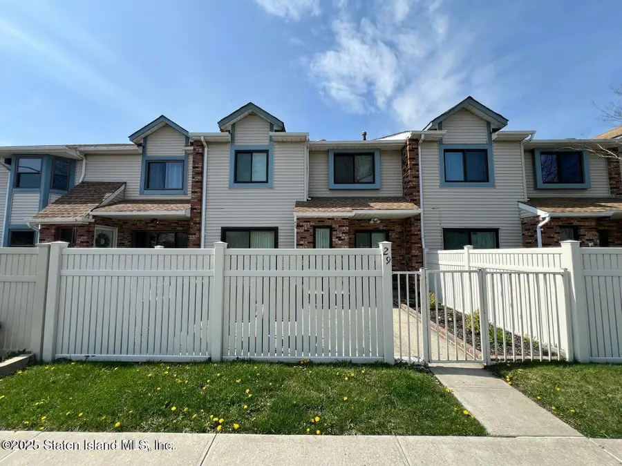 29 Shirra Avenue, Staten Island, NY 10314 - Image #3