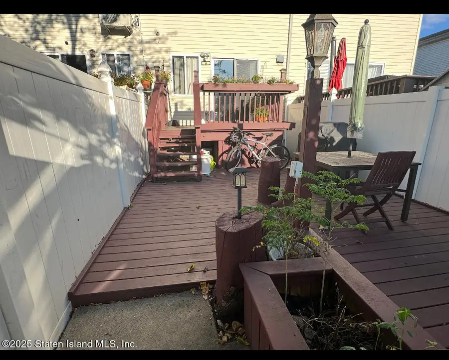 256 Maple Parkway, Staten Island, NY 10303 - Image #3