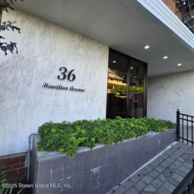 36 Hamilton Avenue #4s, Staten Island, NY 10301 - Image #1