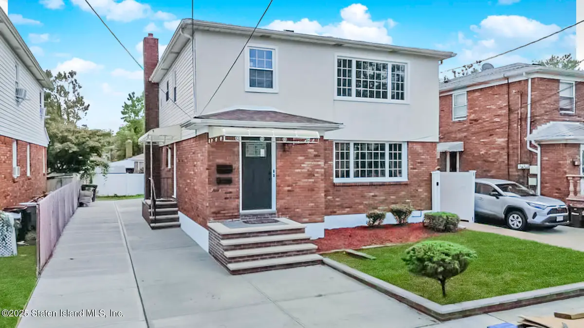 44 Thomas Street, Staten Island, NY 10306 - Image #1