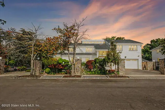 559 Alverson Avenue, Staten Island, NY 10309 - Image #1