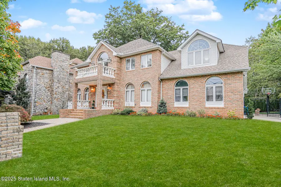 311 Bertram Avenue, Staten Island, NY 10312 - Image #2