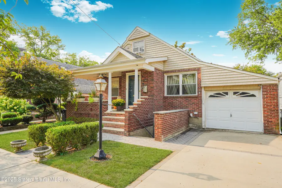 240 Otis Avenue, Staten Island, NY 10306 - Image #3