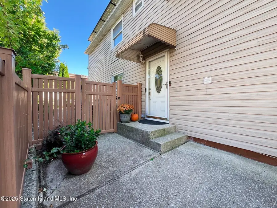 15 Lambert Street, Staten Island, NY 10314 - Image #2