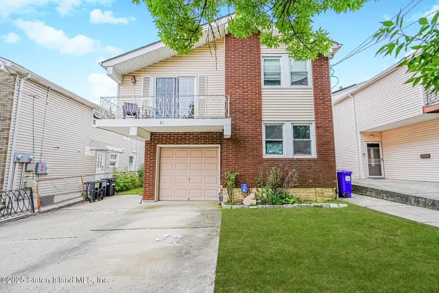 26 Benton Court, Staten Island, NY 10306 - Image #2