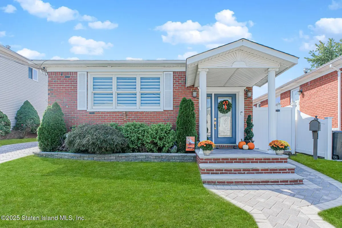 268 Thomas Street, Staten Island, NY 10306 - Image #1