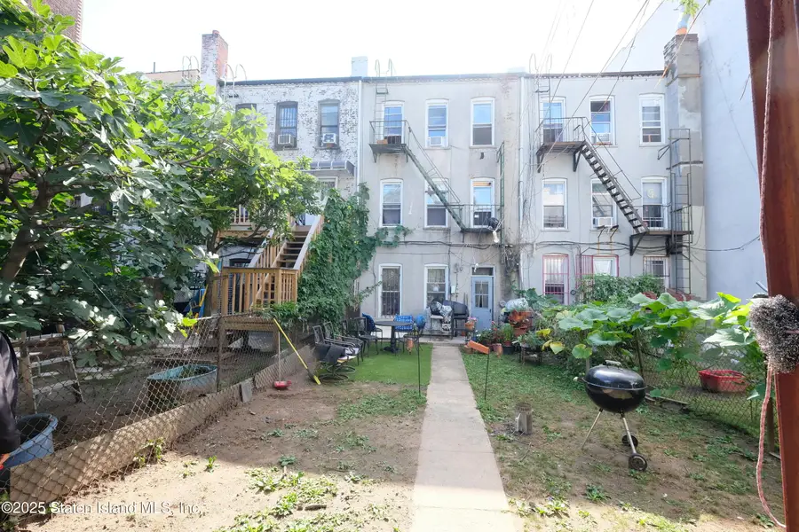 4916 7th Avenue, Brooklyn, NY 11220 - Image #2