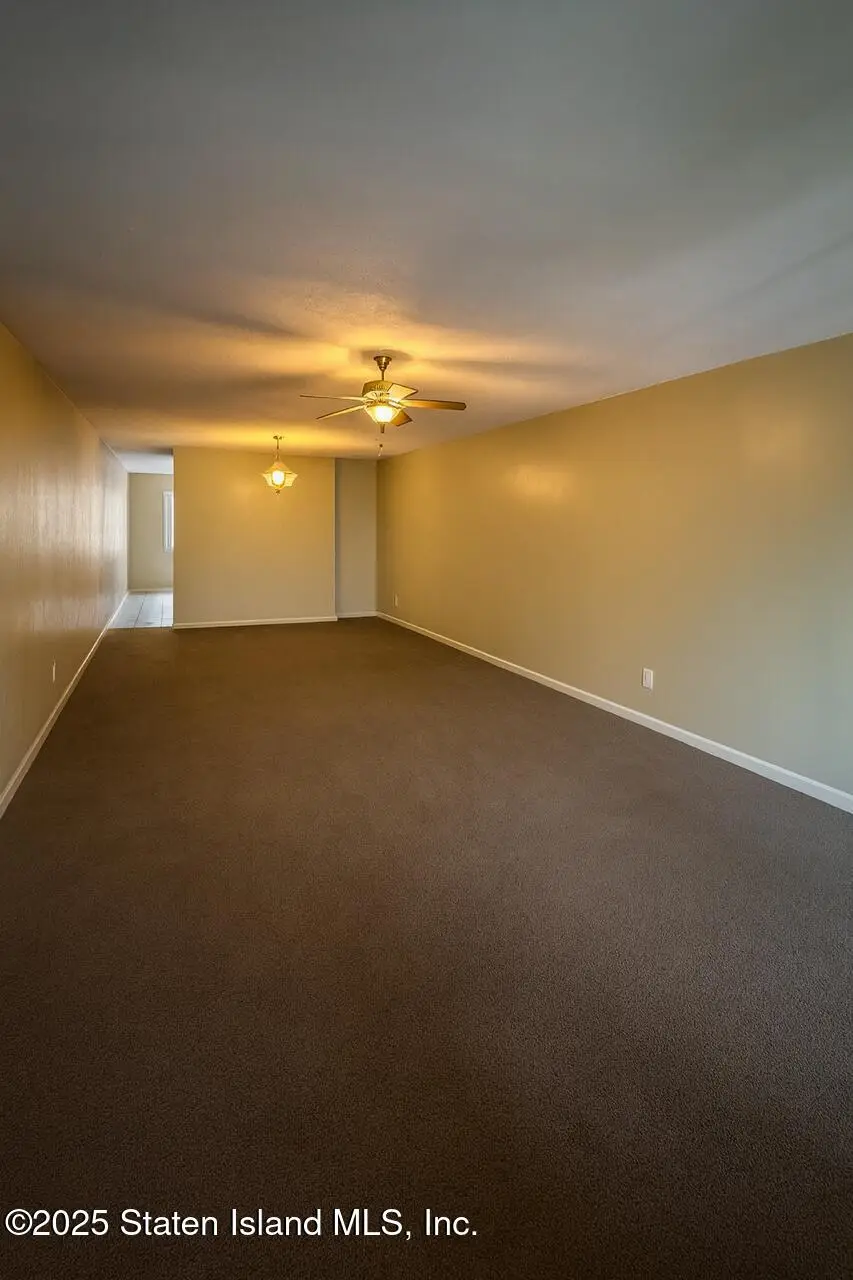 202 Chestnut Avenue, Staten Island, NY 10305 - Image #2