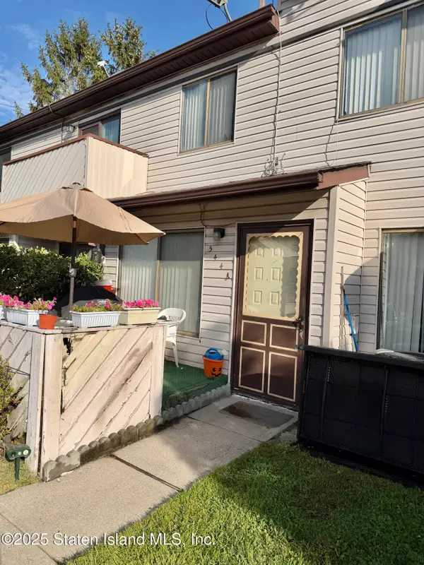 544 Lisk Ave #A, Staten Island, NY 10303