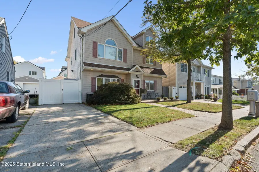 139 Winchester Avenue, Staten Island, NY 10312 - Image #2