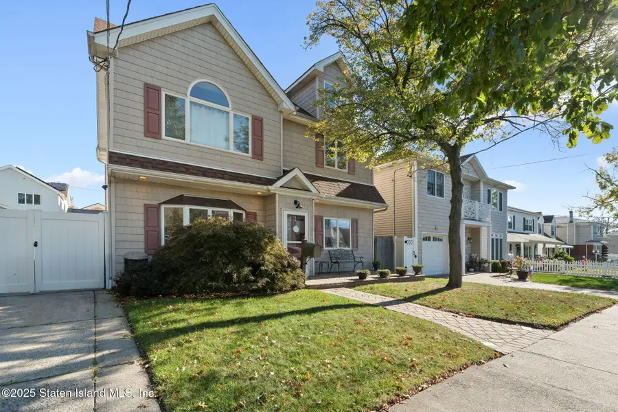 139 Winchester Avenue, Staten Island, NY 10312 - Image #3