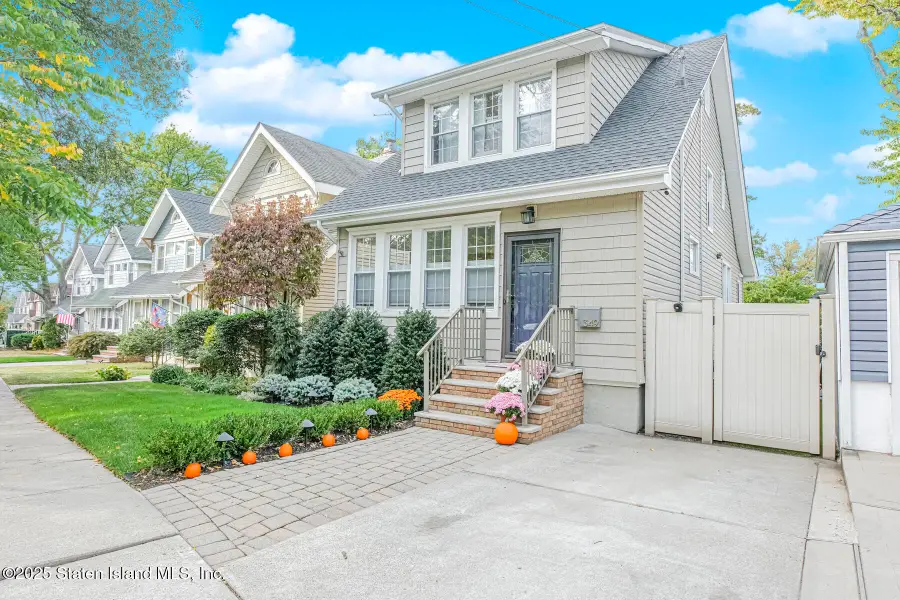 349 College Avenue, Staten Island, NY 10314 - Image #3