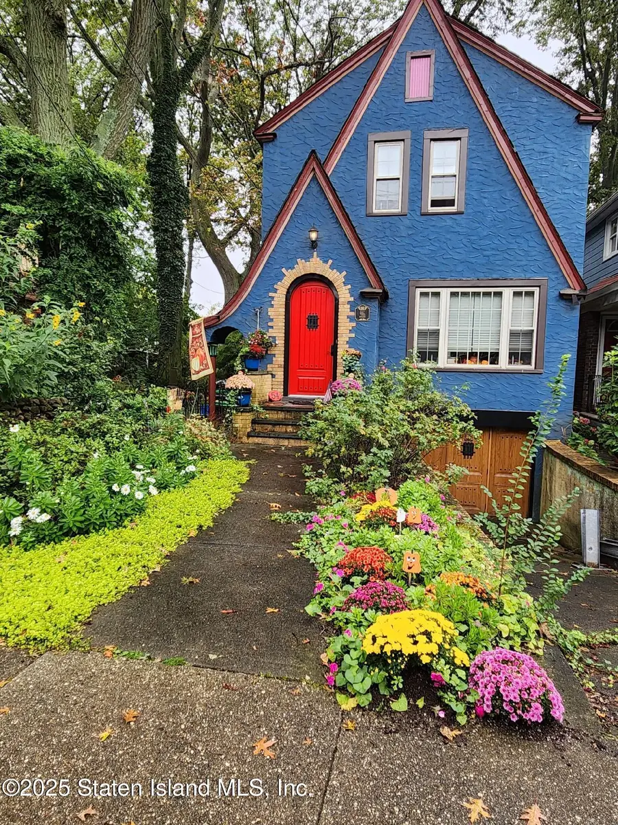 54 City Boulevard, Staten Island, NY 10301 - Image #3