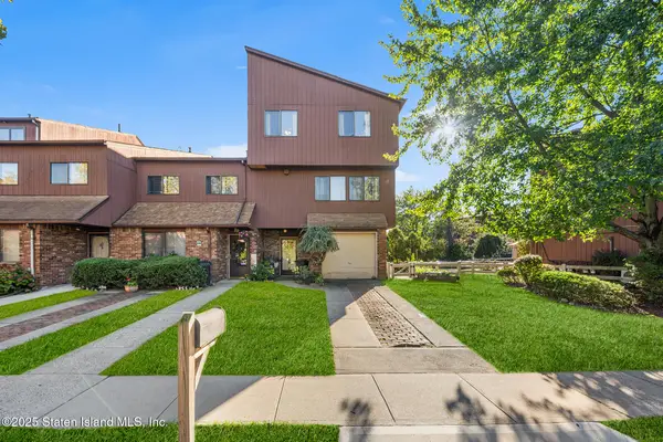 164 Stonegate Drive, Staten Island, NY 10304