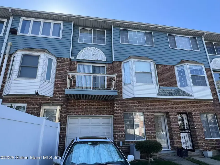 190 Monahan Avenue, Staten Island, NY 10314 - Image #2