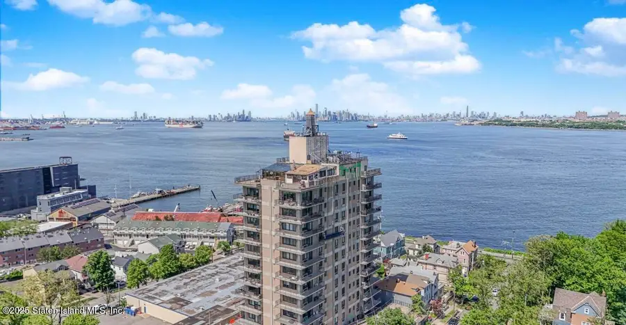 31 Hylan Boulevard #1b, Staten Island, NY 10305 - Image #3