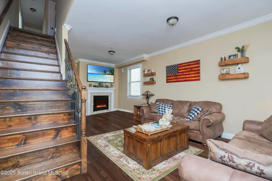152 Burke Ave, Staten Island, NY 10314 - Image #2