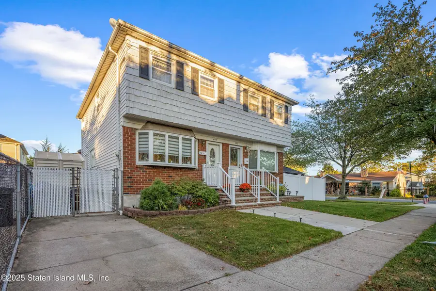 445 Beach Road, Staten Island, NY 10312 - Image #2
