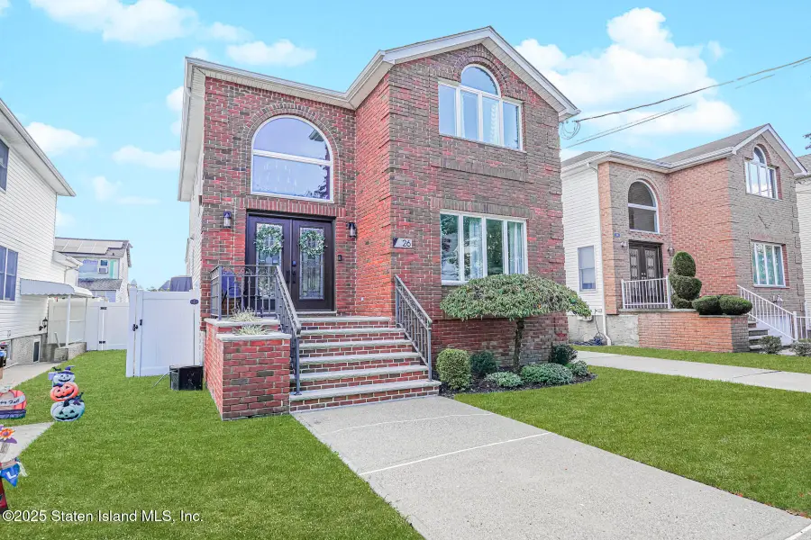 26 Rochelle Place, Staten Island, NY 10312 - Image #2