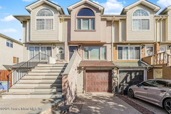 37 Ludwig Lane, Staten Island, NY 10303