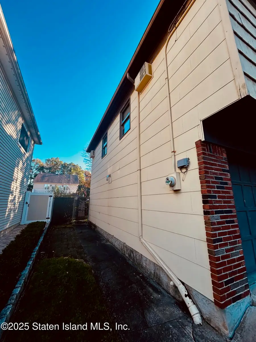 99 Elder Avenue, Staten Island, NY 10309 - Image #2