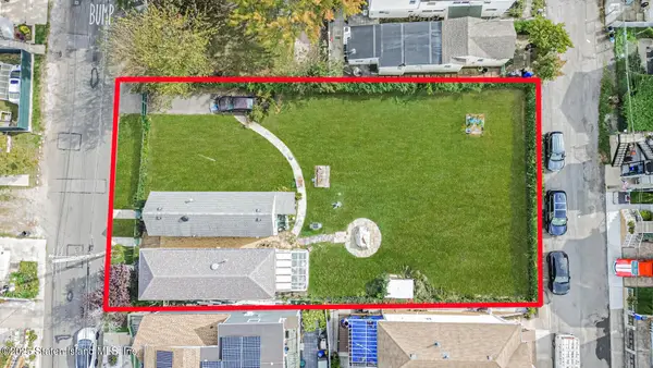 410 Hunter Avenue, Staten Island, NY 10306