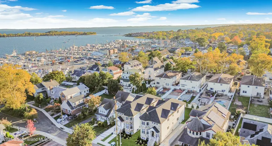 30 Waterside Parkway, Staten Island, NY 10308 - Image #3