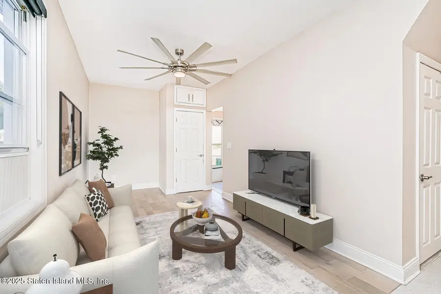 62 Mclaughlin Street, Staten Island, NY 10305 - Image #3