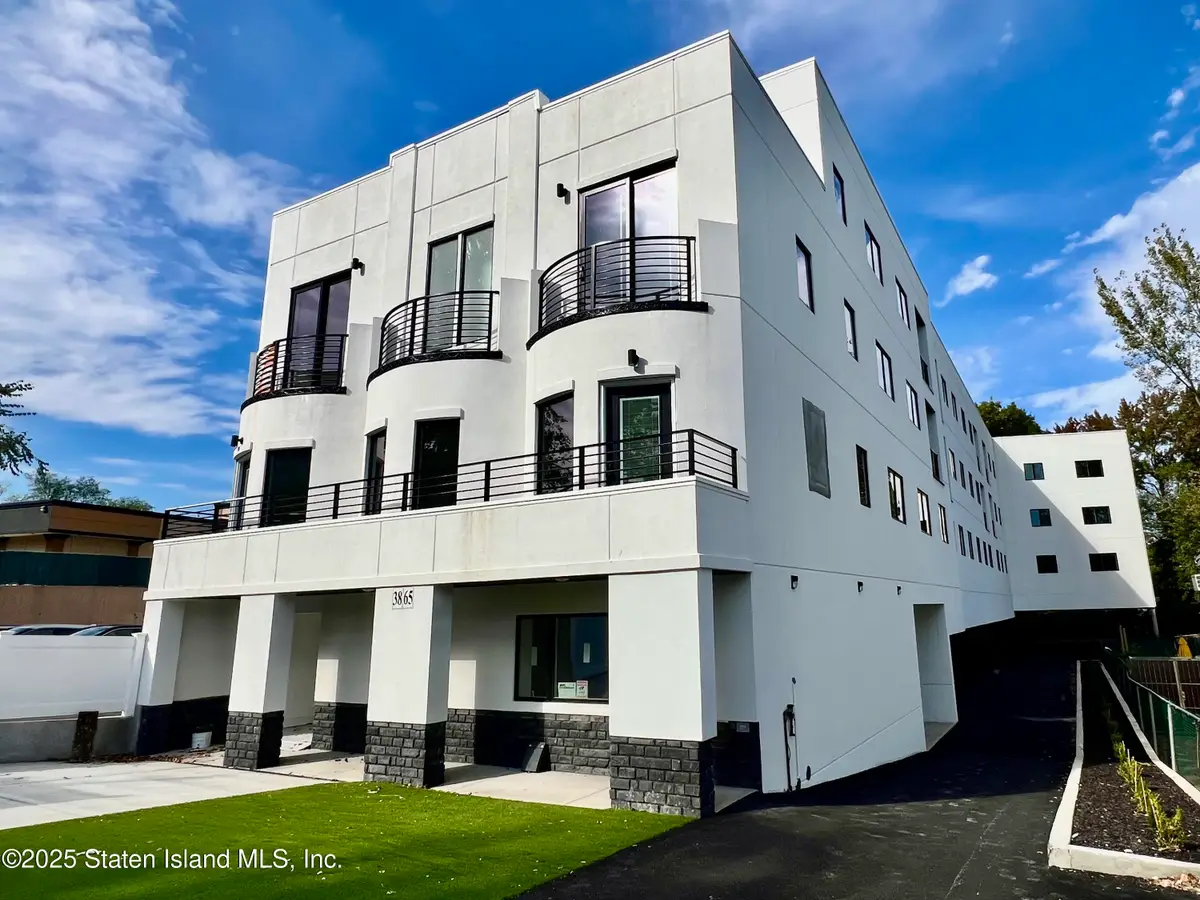 3865 Amboy Road #2g, Staten Island, NY 10308 - Image #1
