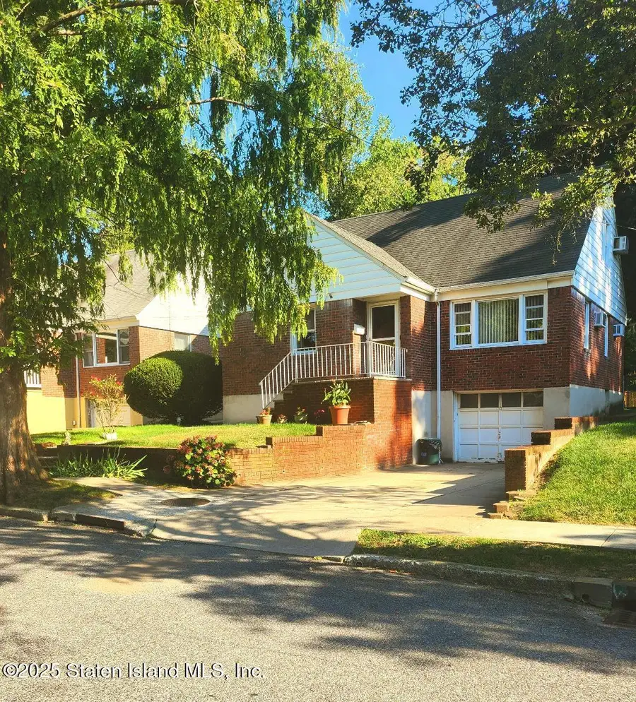 20 Baker Place, Staten Island, NY 10310 - Image #2