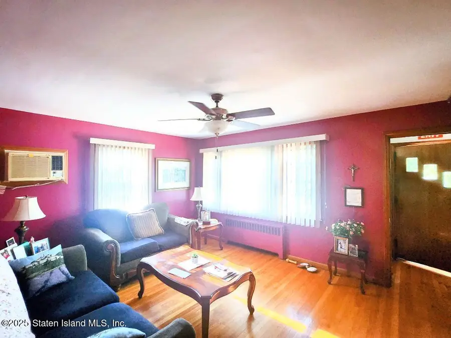 20 Baker Place, Staten Island, NY 10310 - Image #3
