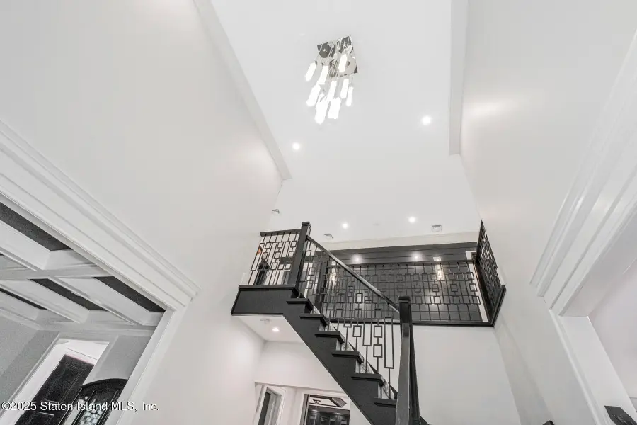 166 Providence Street, Staten Island, NY 10304 - Image #2