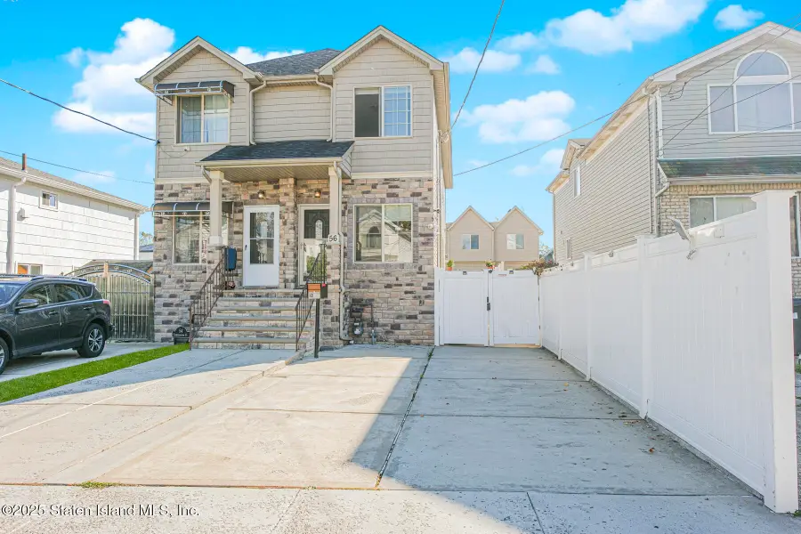 56 Confederation Place, Staten Island, NY 10303 - Image #3