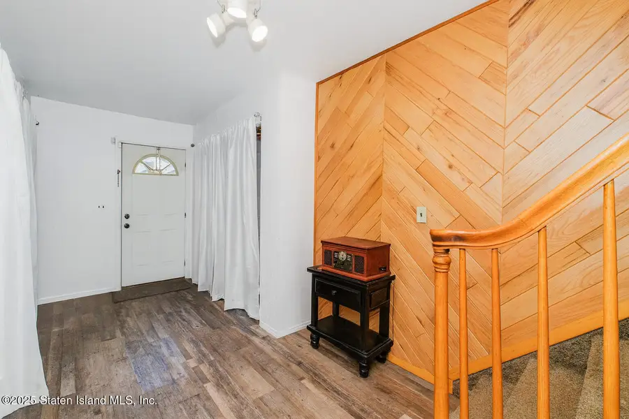 154 Merrill Avenue, Staten Island, NY 10314 - Image #2