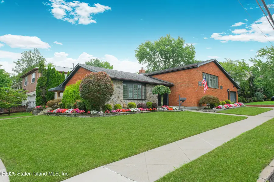35 Kensico Street, Staten Island, NY 10306 - Image #2