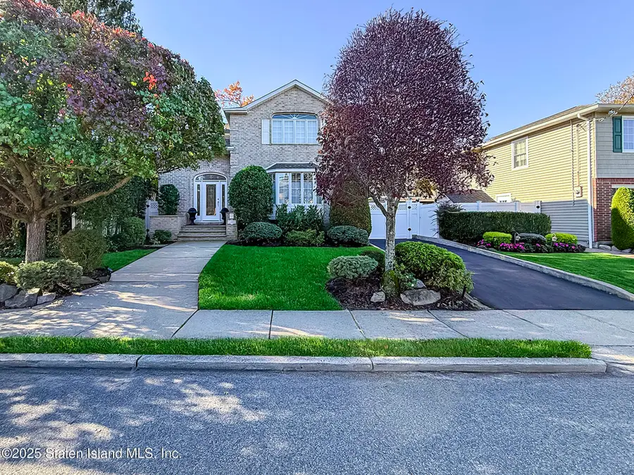 312 Barbara Street, Staten Island, NY 10306 - Image #3