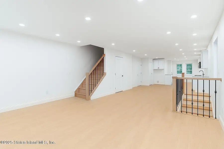 84 Winham Avenue, Staten Island, NY 10306 - Image #3